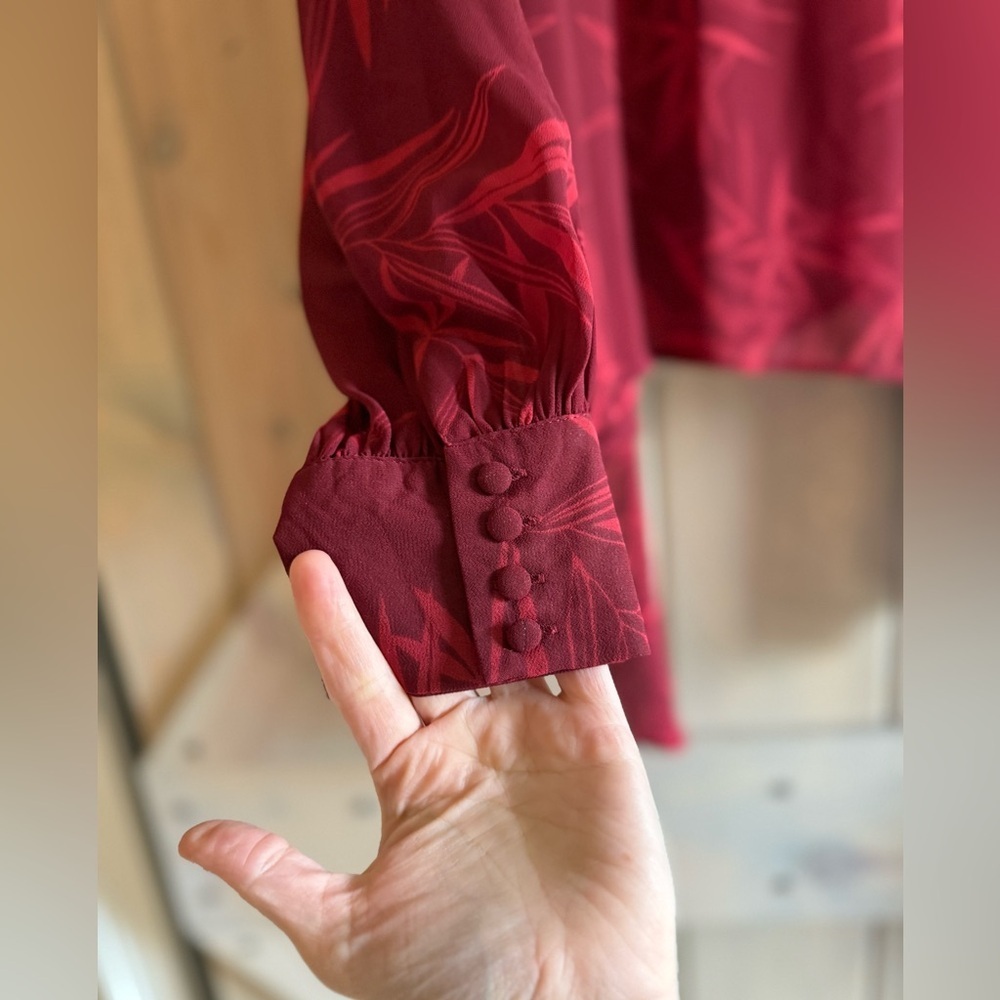 Forever 21 Contemporary Tie Neck Blouse - Picture 3 of 4